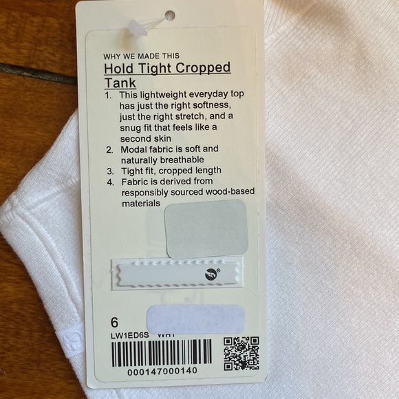 NWT lulu lemon “hold tight cropped tank” size 6 white - Picture 3 of 3
